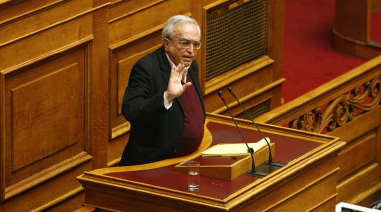 Ομοβροντία κατά Μπαλτά για το θέμα των πρότυπων σχολείων από Ν.Δ - Ποτάμι