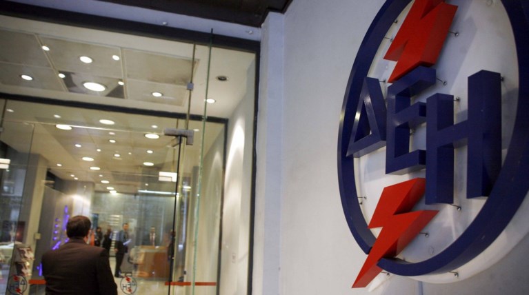 Αρχοντιές στη ΔΕΗ:33 εκ. για «σάντουϊτς» και «καφέδες»
