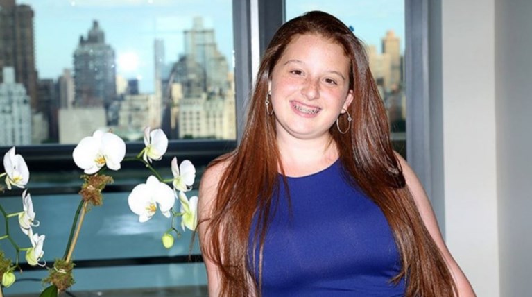 15χρονη  δημιούργησε επιχείρηση & κερδίζει 500.000$ ετησίως!