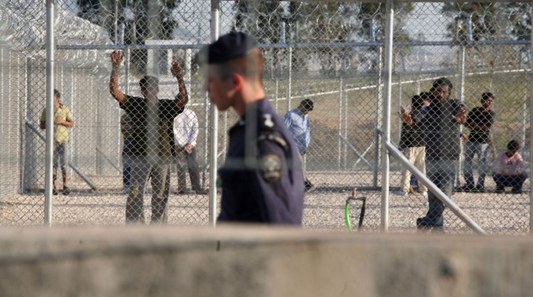 Διαψεύδει τη «διαταγή» για τους μετανάστες ο Πανούσης