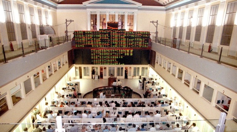 Κρας - τεστ η δημοπρασία σήμερα για τα έντοκα