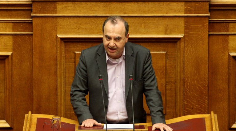 Στρατούλης: Δεν βάλαμε χέρι στα αποθεματικά των Ταμείων