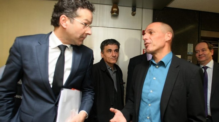 Με καλωδιωμένους πράκτορες το κυνήγι της φοροδιαφυγής