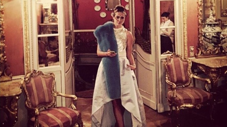 Πριγκιπίσσα ενοχλήθηκε από άστεγη που διαβαζε Vogue και ξεσήκωσε σάλο