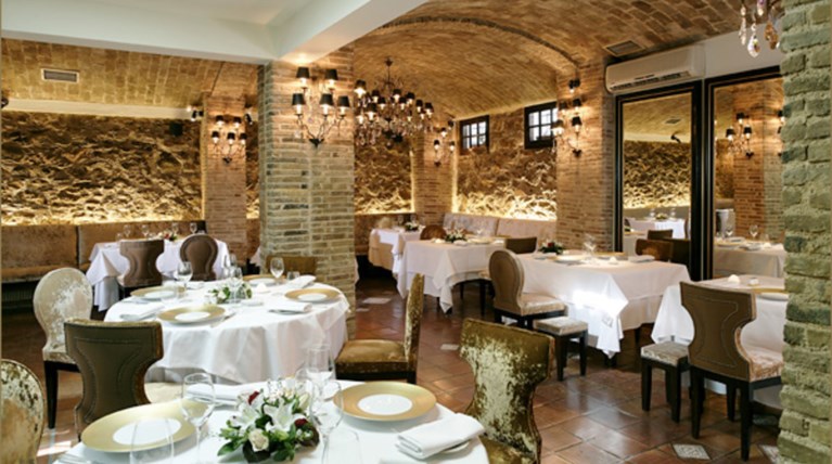 Πέντε ελληνικά εστιατόρια στη λίστα του οδηγού Michelin για το 2015