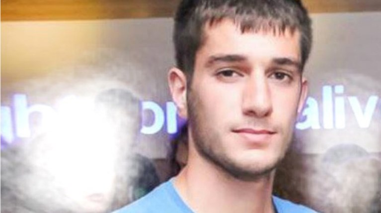 Μέσω Google εντοπίστηκαν οι bloggers - υβριστές του Βαγγέλη