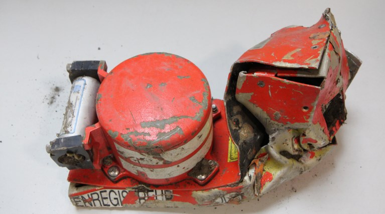 Βρέθηκε και το δεύτερο μαύρο κουτί του μοιραίου Airbus