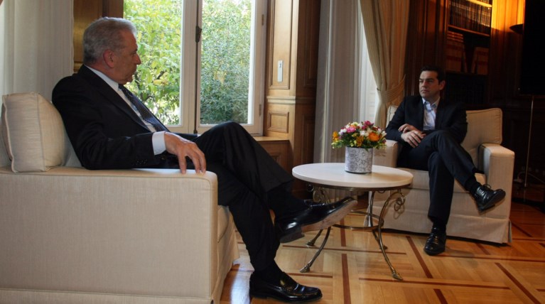 Τσίπρας - Αβραμόπουλος: Η συνάντηση που δεν έλιωσε τους πάγους