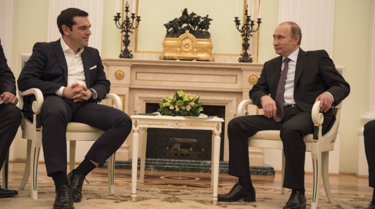 Σε εξέλιξη τώρα η συνάντηση Πούτιν-Τσίπρα στο Κρεμλίνο