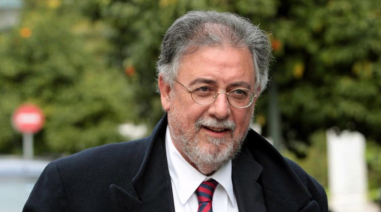 Απίστευτη καταγγελία Πανούση για μισθωμένους μπαχαλάκηδες
