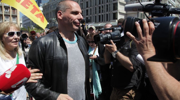 Εντός, εκτός και επί τα... αυτά ο Γιάνης Βαρουφάκης