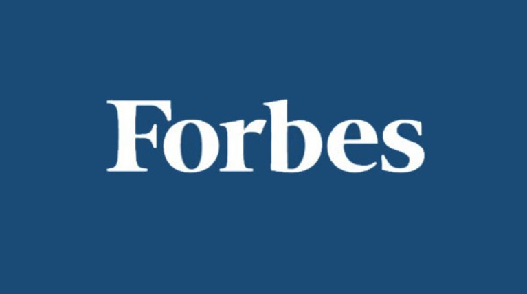 Forbes: «Εάν καταρρεύσει η Ελλάδα τότε θα πληγεί και το ευρώ»