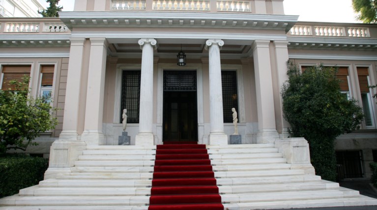 Επίθεση Μαξίμου προς Θεσμούς για την αποτυχία συμφωνίας
