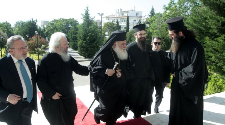 Ιερώνυμος: Χρειαζόμαστε λόγο και όχι λόγια