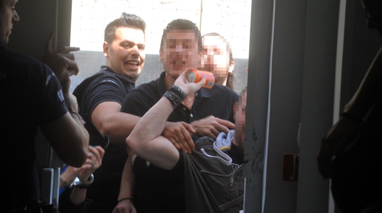 Επίθεση «Πυρήνων» στη δίκη της Χρυσής Αυγής