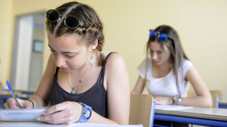Πανελλαδικές: Δείτε τις απαντήσεις της Νεοελληνικής  Γλώσσας