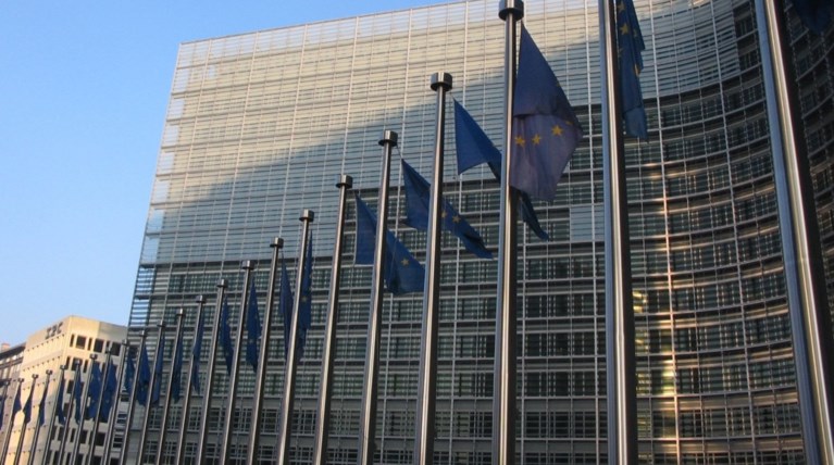Συμφωνία και έκτακτο Eurogroup δείχνει mail της Κομισιόν