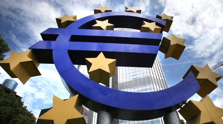 ΕΚΤ: Αυξήθηκε σημαντικά ο κίνδυνος ελληνικής χρεοκοπίας