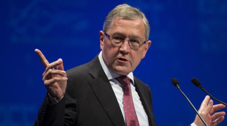 Ρέγκλινγκ : "Χωρίς μεταρρυθμίσεις παίζεται το μέλλον της Ελλάδας"