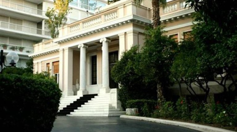 Κρίσιμες ώρες για τη διαπραγμάτευση
