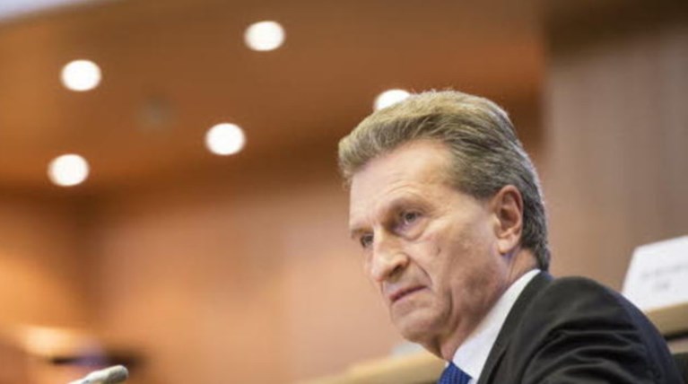 Ετινγκερ: Μεγάλες οι διαφορές, αλλά πιθανή η συμφωνία