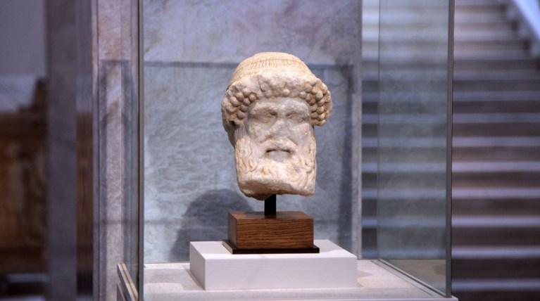 Ο κλεμμένος Ερμής επέστρεψε στην Αθήνα (φωτό)