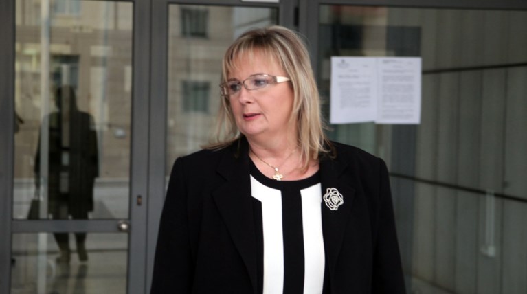 Θα μοιράζει ο στρατός τρόφιμα και φάρμακα