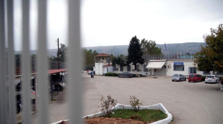 Αγριος ξυλοδαρμός έγκλειστου αρχιφύλακα στις φυλακές