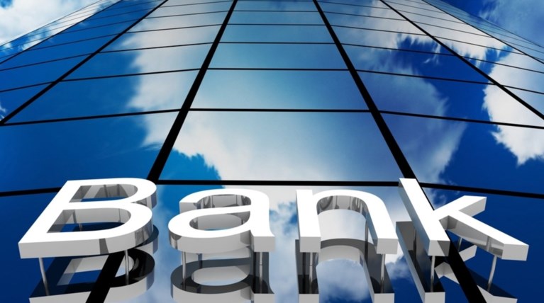 Πακέτο σωτηρίας 10-14 δισ. για να μη γίνει κούρεμα