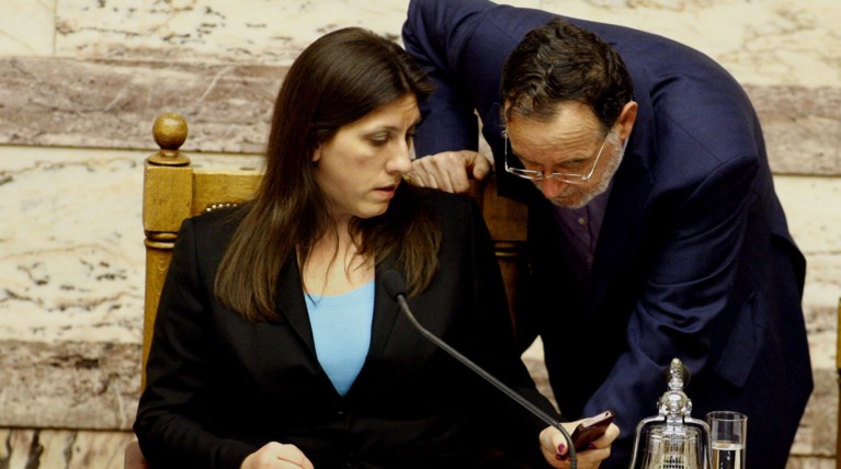 Αυστηρό μήνυμα Τσίπρα σε Λαφαζάνη και Ζωή Κωνσταντοπούλου