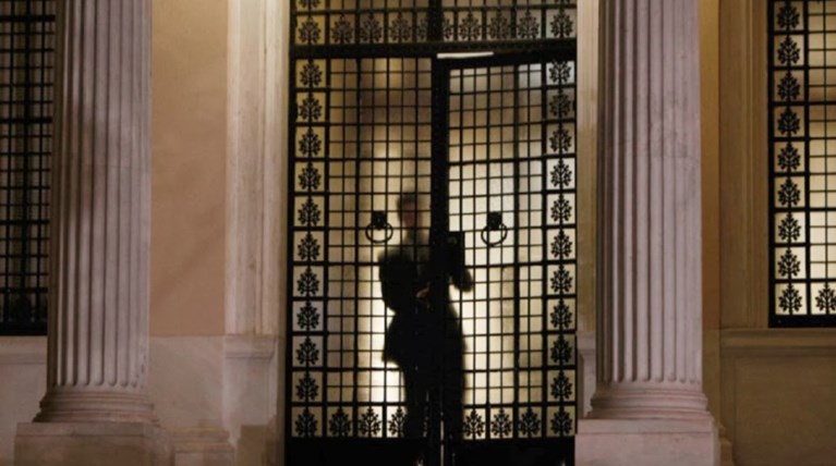 Κυβέρνηση ρεαλισμού με νέα πρόσωπα σε θέσεις κλειδιά