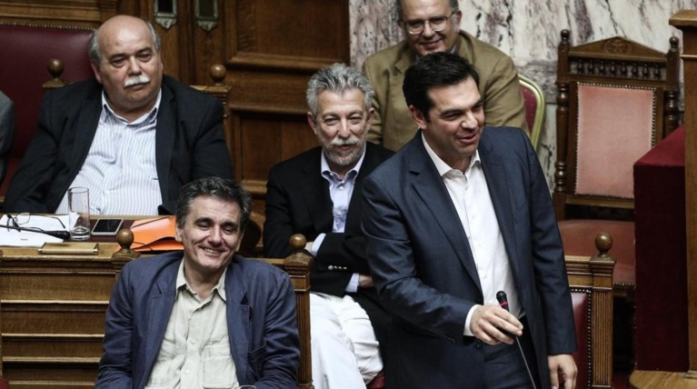 Ανασχηματισμός και σενάρια εκλογών μέσα στον Σεπτέμβριο