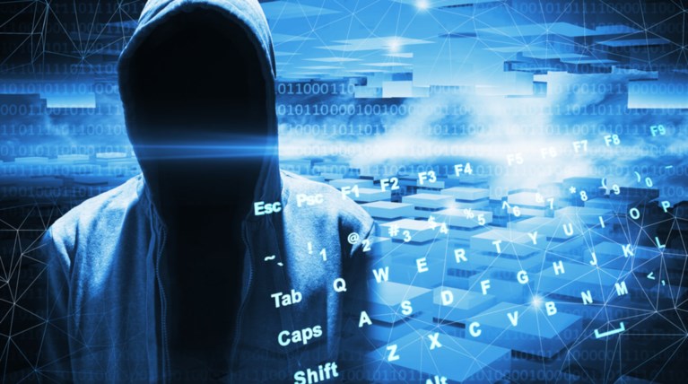 Χάκερς κλέβουν με laptop τζιπ που τρέχει με 100 χλμ!