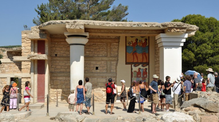 Αδήλωτη ταμειακή μηχανή στον αρχαιολογικό χώρο της Κνωσσού