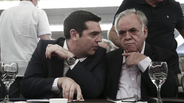 Συμφωνία...σήμερα για να αποφευχθεί δάνειο- γέφυρα  θέλει η κυβέρνηση