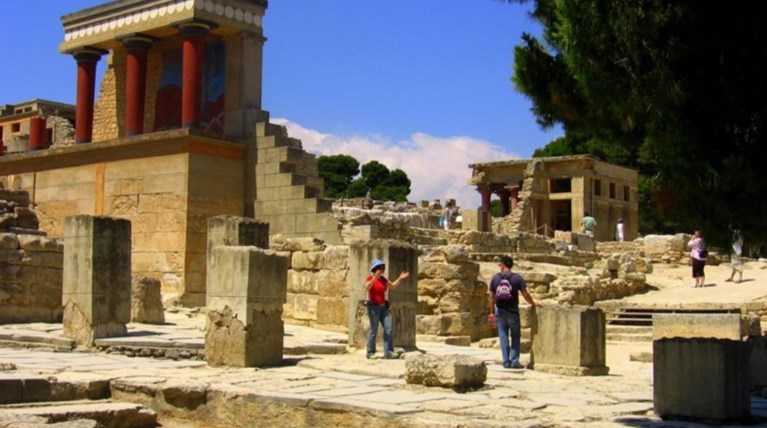 Α.Λούβη στο TheTOC:«Καμία φοροδιαφυγή σε Κνωσσό.Τεράστιες, όμως, αδυναμίες»
