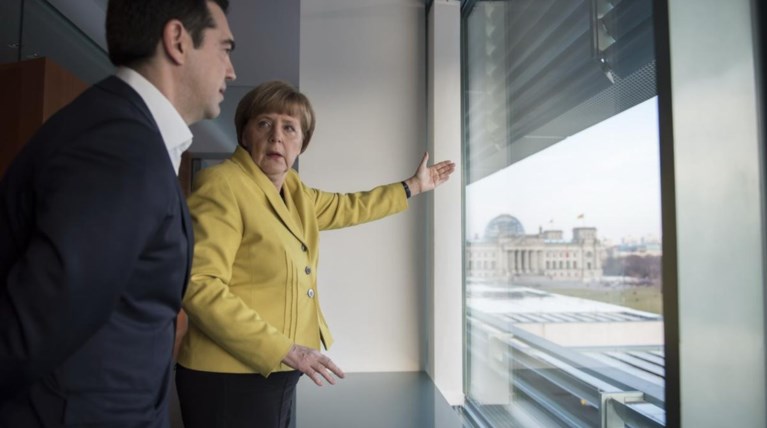 Επιφυλάξεις Μέρκελ σε νέα επικοινωνία με τον Τσίπρα