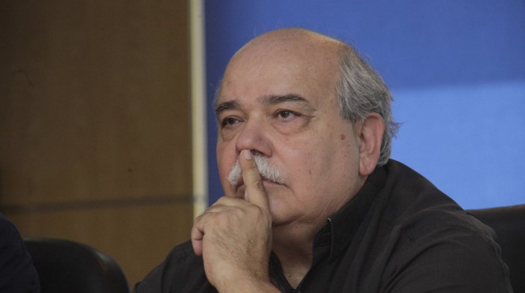 Βούτσης: Αν δεν κυβερνάμε, θα καταψηφίσουμε μέτρα του μνημονίου