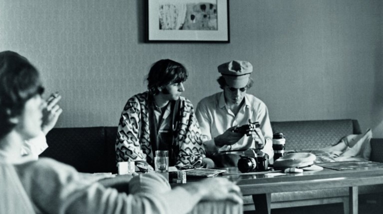 Στο φως ανέκδοτες φωτογραφίες από τη ζωή των Beatles από τον Ρίνγκο Σταρ