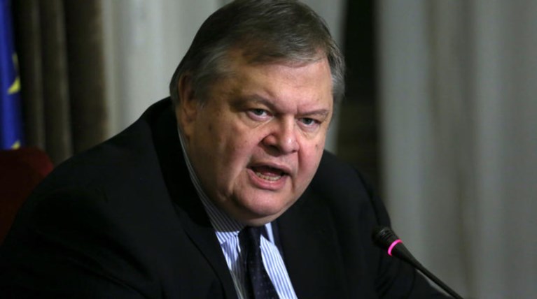 Κεραυνοί Βενιζέλου: Ο Τσίπρας είτε είναι σε σύγχυση είτε είναι ωμός ψεύτης