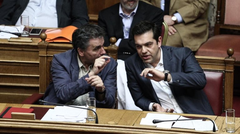 Γρίφος Τσακαλώτου:Οχι στο μεγάλο συνασπισμό, Ναι στο παράλληλο πρόγραμμα