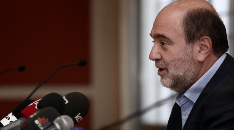 Επιμένει ο Αλεξιάδης για τον ΕΝΦΙΑ εξωτερικού