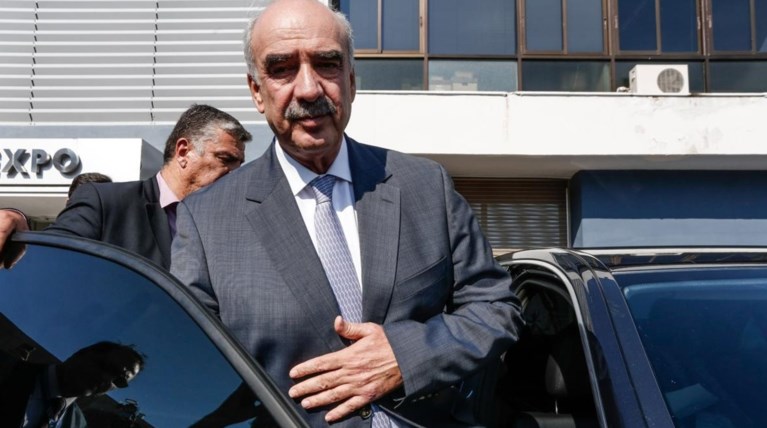 Πόλεμος 6 ημερών από τη ΝΔ για τους αναποφάσιστους