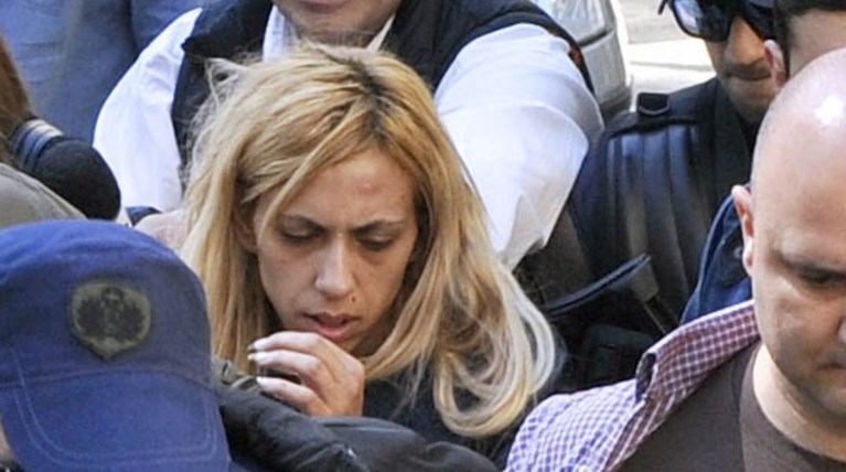 Η μητέρα της Αννυ μιλάει μέσα από τις φυλακές