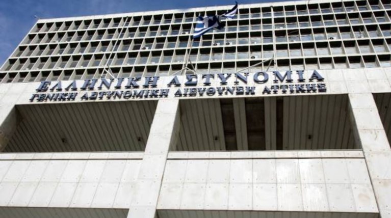 «Πώς υπέγραψε για Φλαμπουράρη; Ηταν στην Φλώρινα...»