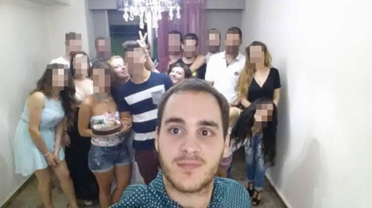 Η τελευταία selfie των φοιτητών πριν τον τραγικό χαμό τους