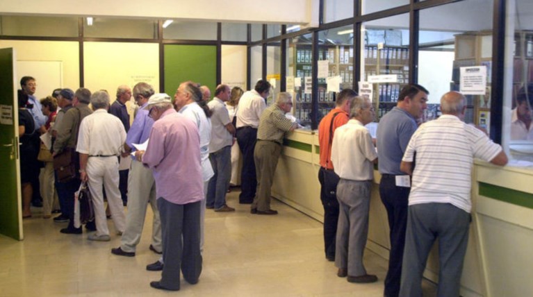 Ιστορίες τρέλας με την άνιση φορολογία στην Ελλάδα