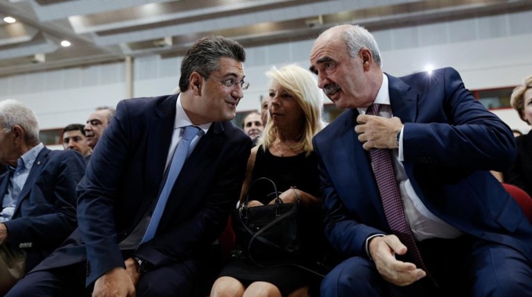 Η έκπληξη Τζιτζικώστα, ο Κυριάκος & η απόφαση Μεϊμαράκη