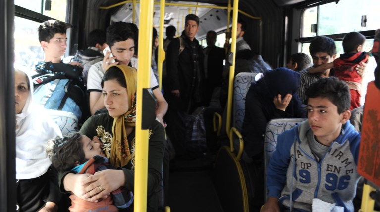 H έξοδος των προσφύγων από τη Βικτώρια στο... Γαλάτσι
