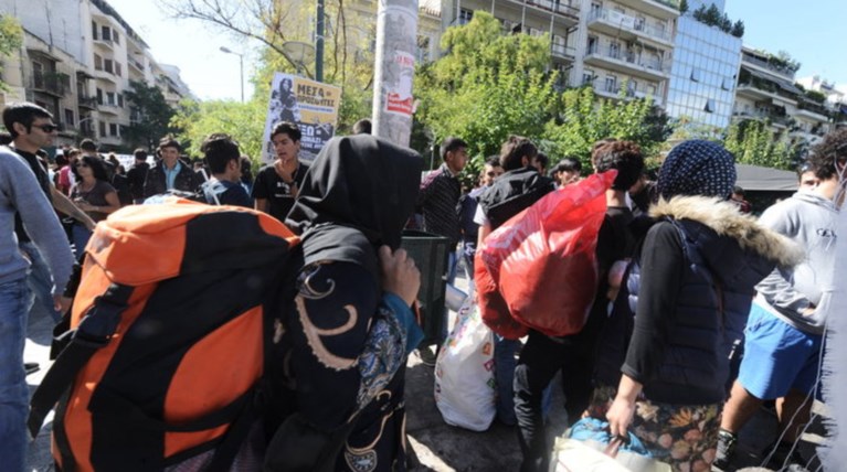 ΕΛ.ΑΣ.: Καμία σκηνή προσφύγων ξανά στην πλατεία Βικτωρίας